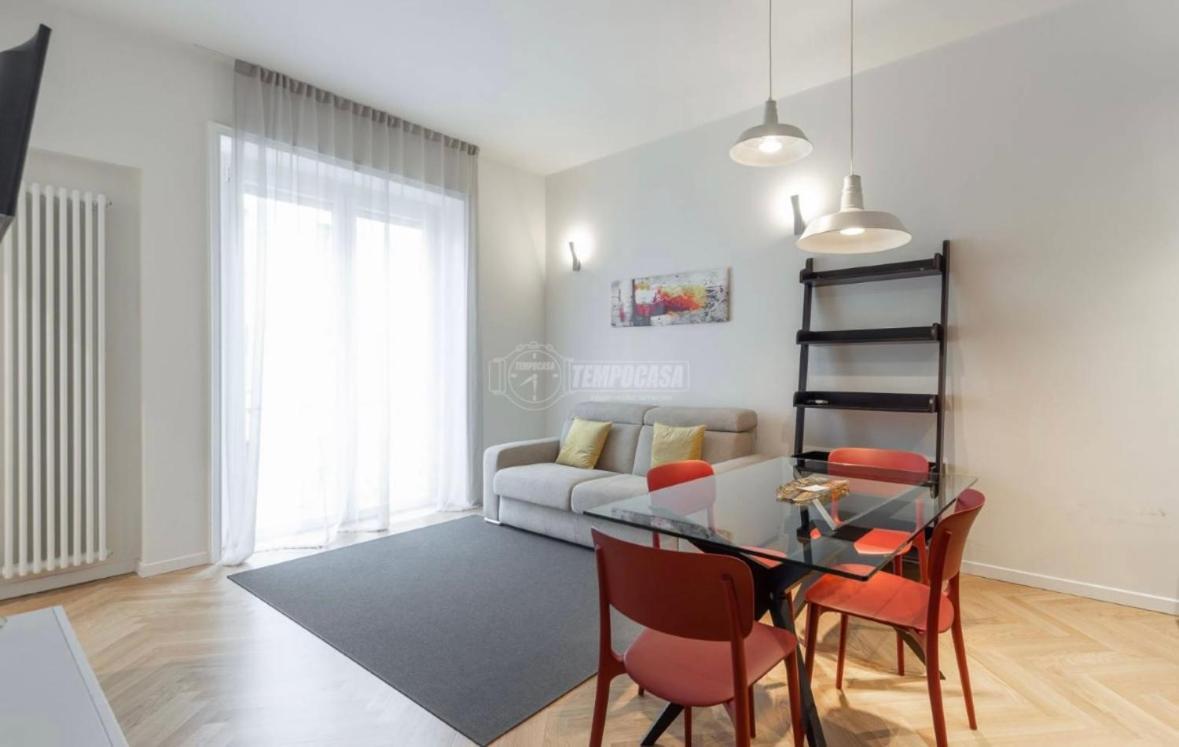 Milano: Incantevole Appartamento In Pieno Centro - Fancy Yellow Apartments Luaran gambar